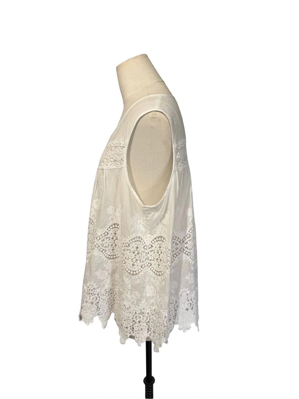 White Lace Embroidered Boho Tank Top 100% Cotton Sleeveless Crochet Trim Size M - Picture 5 of 10
